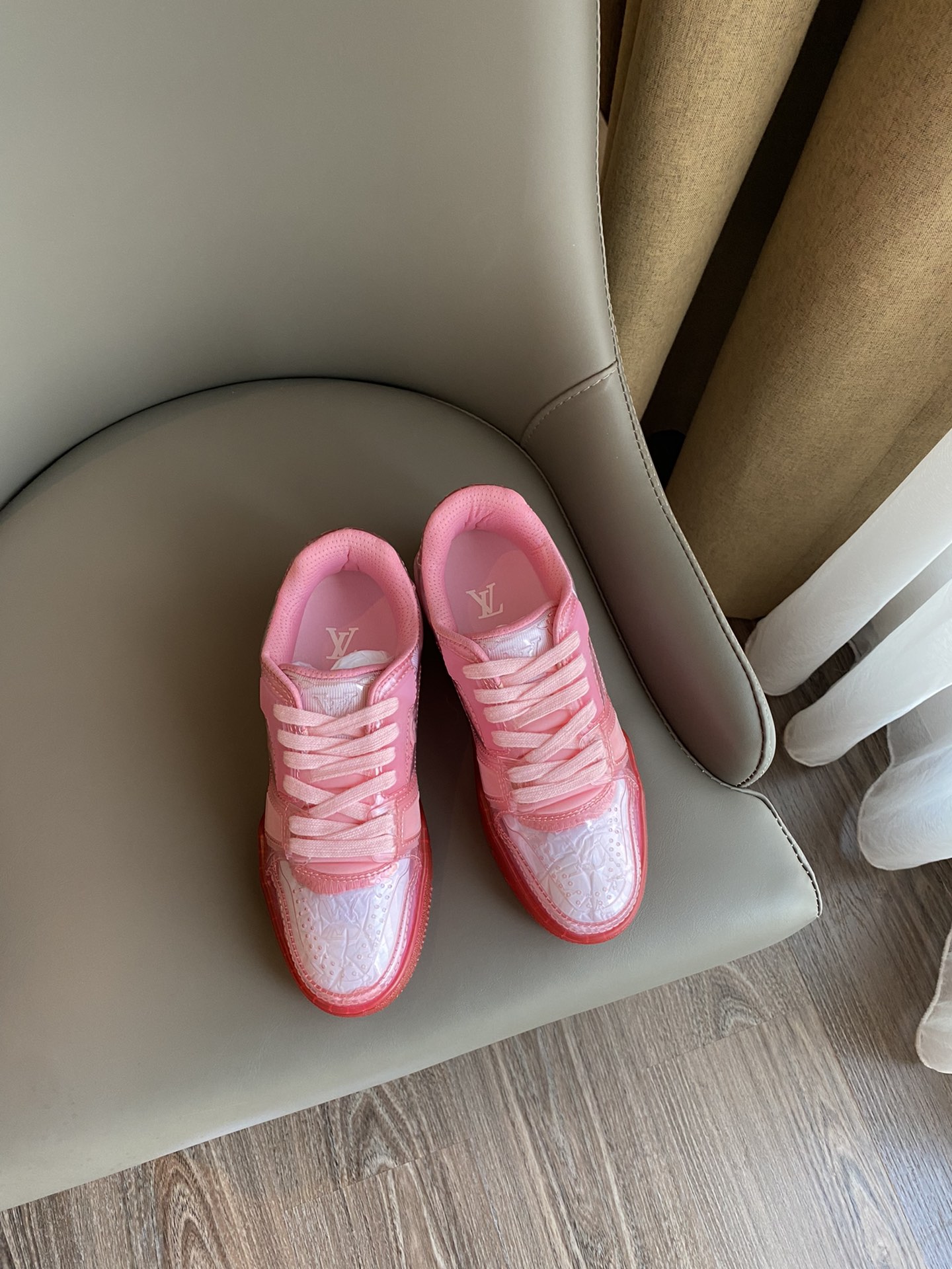 Louis Vuitton LV TRAINERS SNEAKER 9 - vstockx