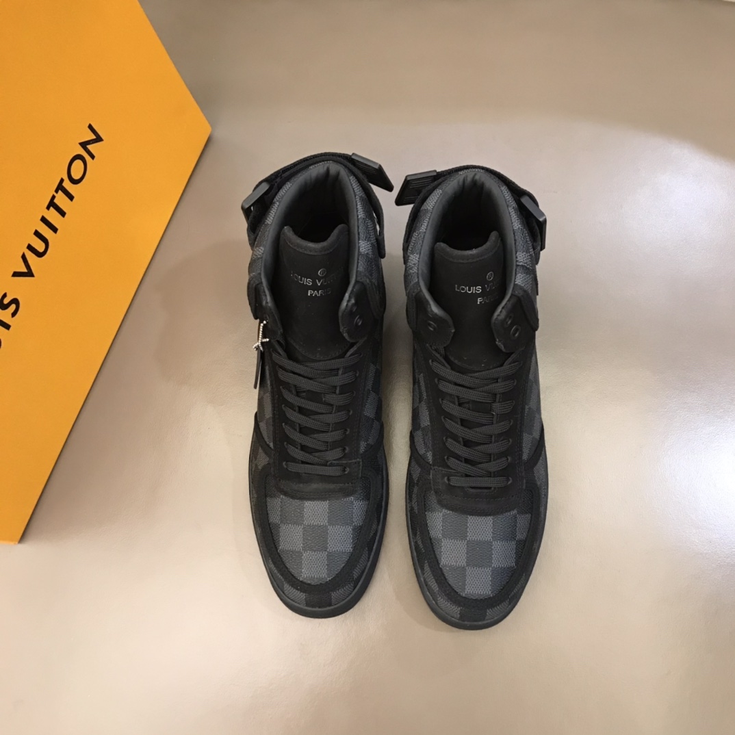 Louis Vuitton Rivoli sneaker 19 - vstockx