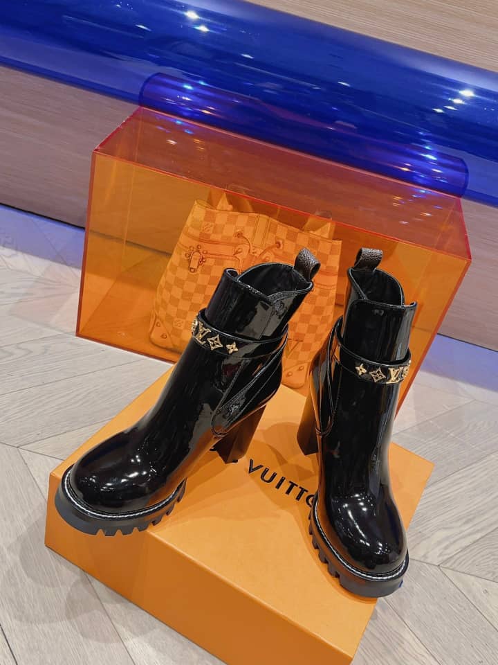 Louis Vuitton LV Star Trail Ankle Boot - vstockx