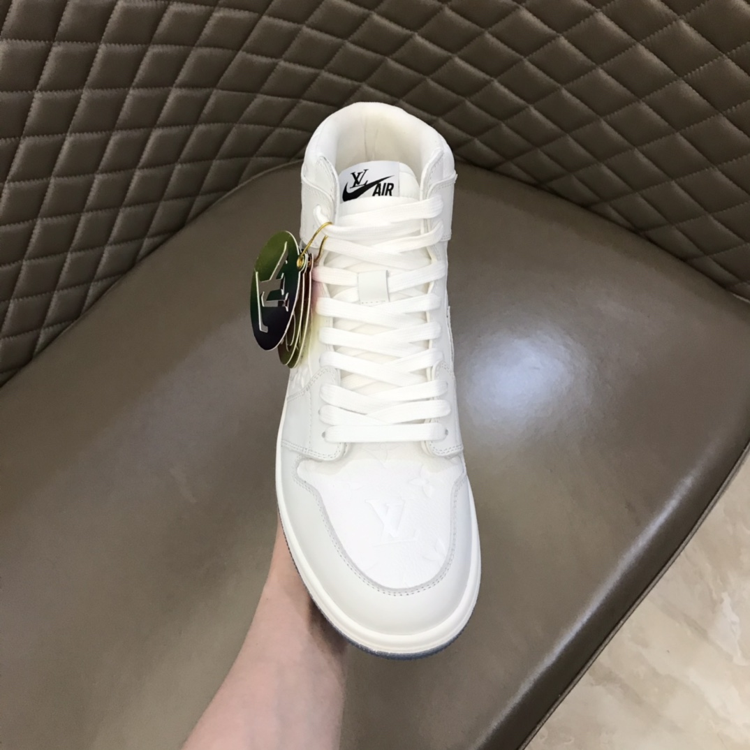 Louis Vuitton & Nike sneaker 16 - vstockx