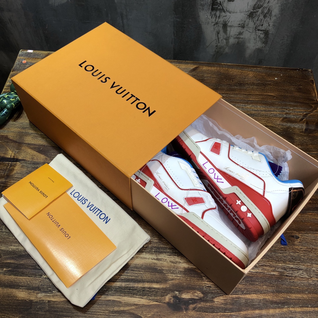 Louis Vuitton Trainer Sneakers 77 - vstockx
