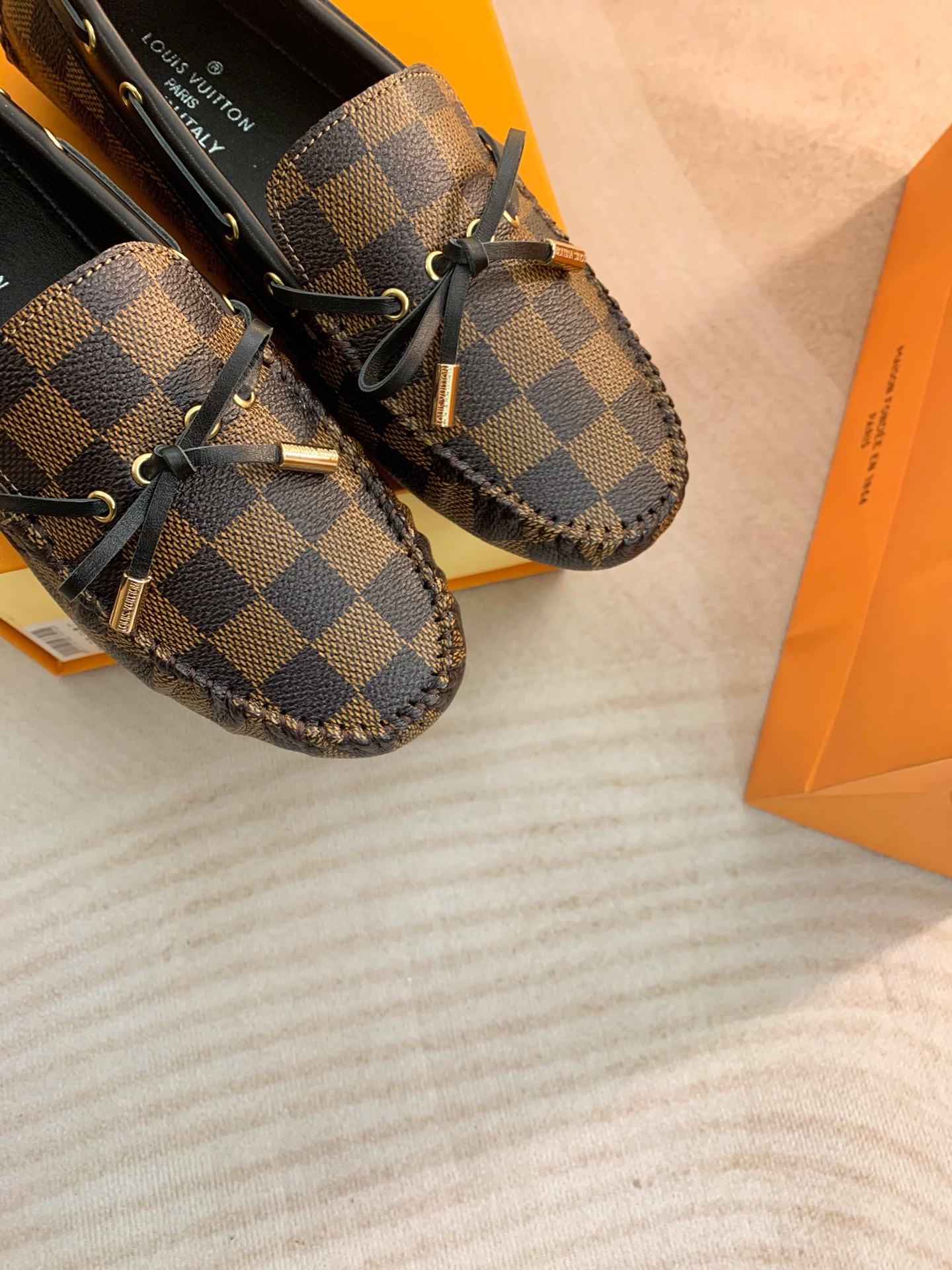 Louis Vuitton GLORIA FLAT LOAFERS WOMEN 11 - vstockx