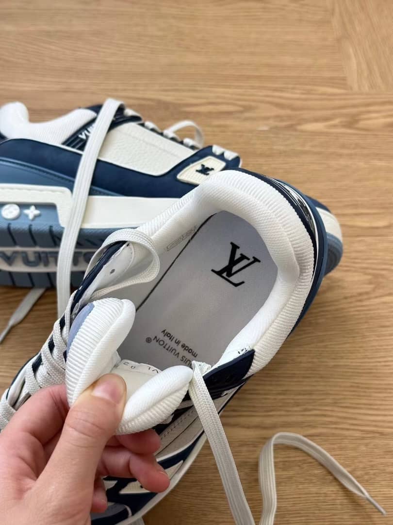 Louis Vuitton LV Trainer Sneaker Blue - vstockx