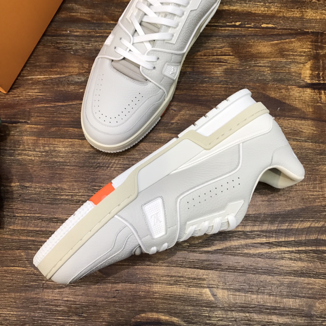 Louis Vuitton Trainer Sneakers 29 - vstockx