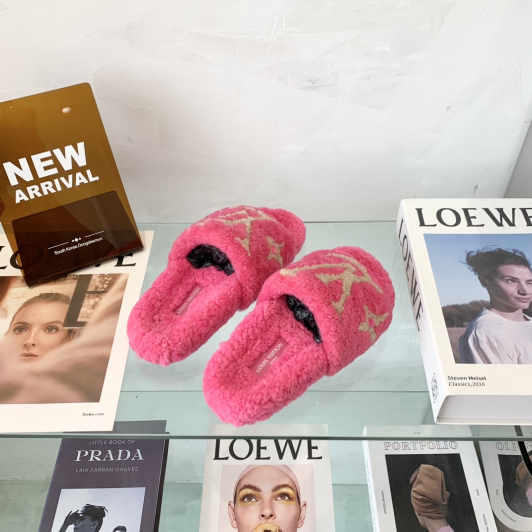 Louis Vuitton GLORIA FLAT LOAFERS WOMEN 12 - vstockx