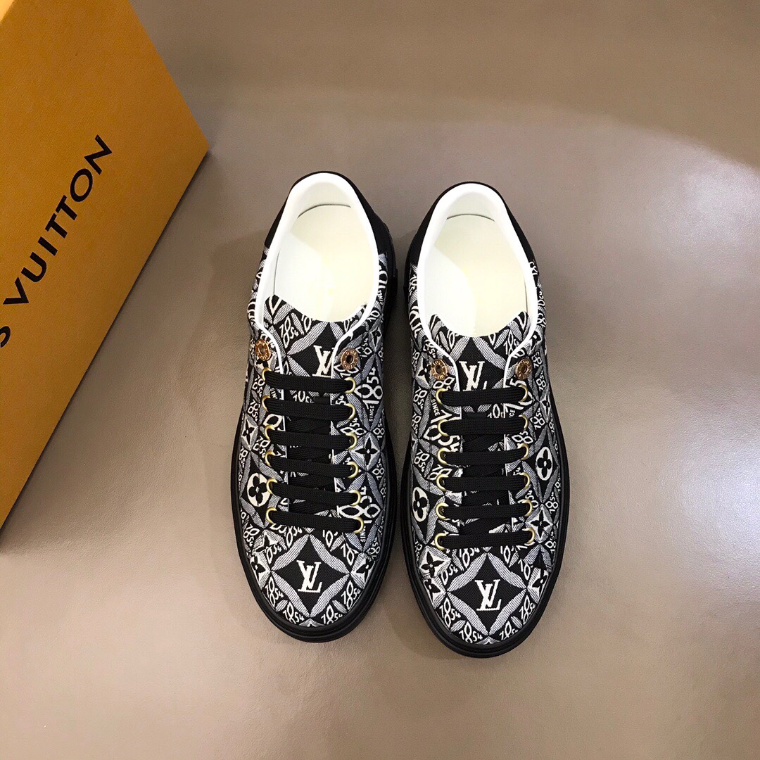 Louis Vuitton Low Top sneaker 44 - vstockx