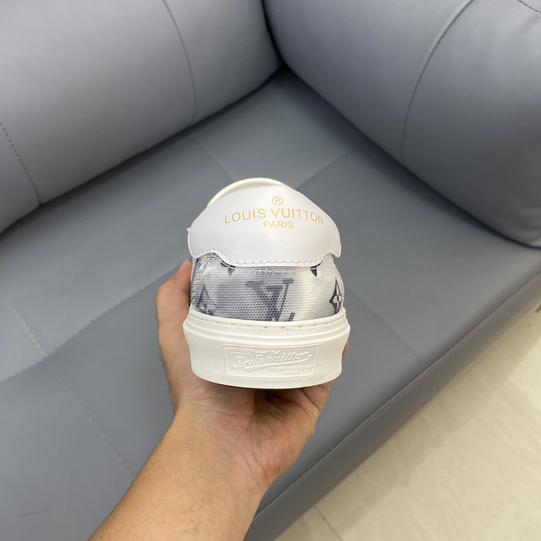 Louis Vuitton Monogram Denim sneaker 7 - vstockx