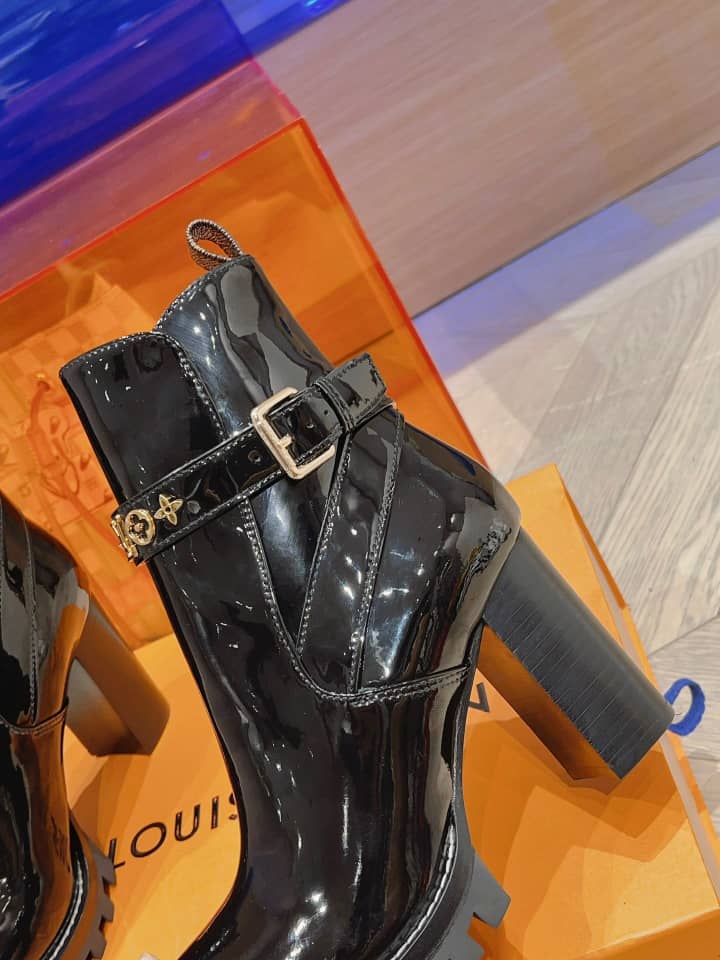 Louis Vuitton LV Star Trail Ankle Boot - vstockx