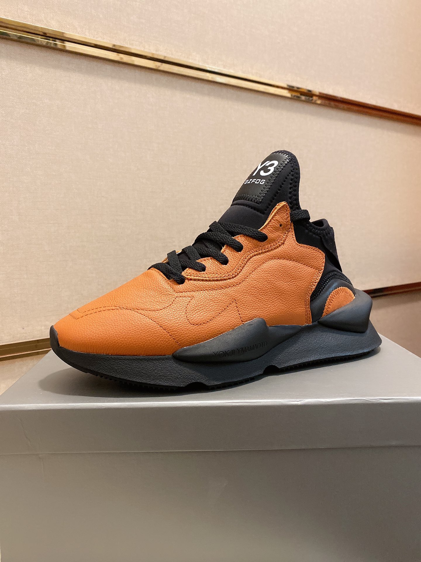 Y-3 Kaiwa Lace-Up Sneakers 41 - vstockx
