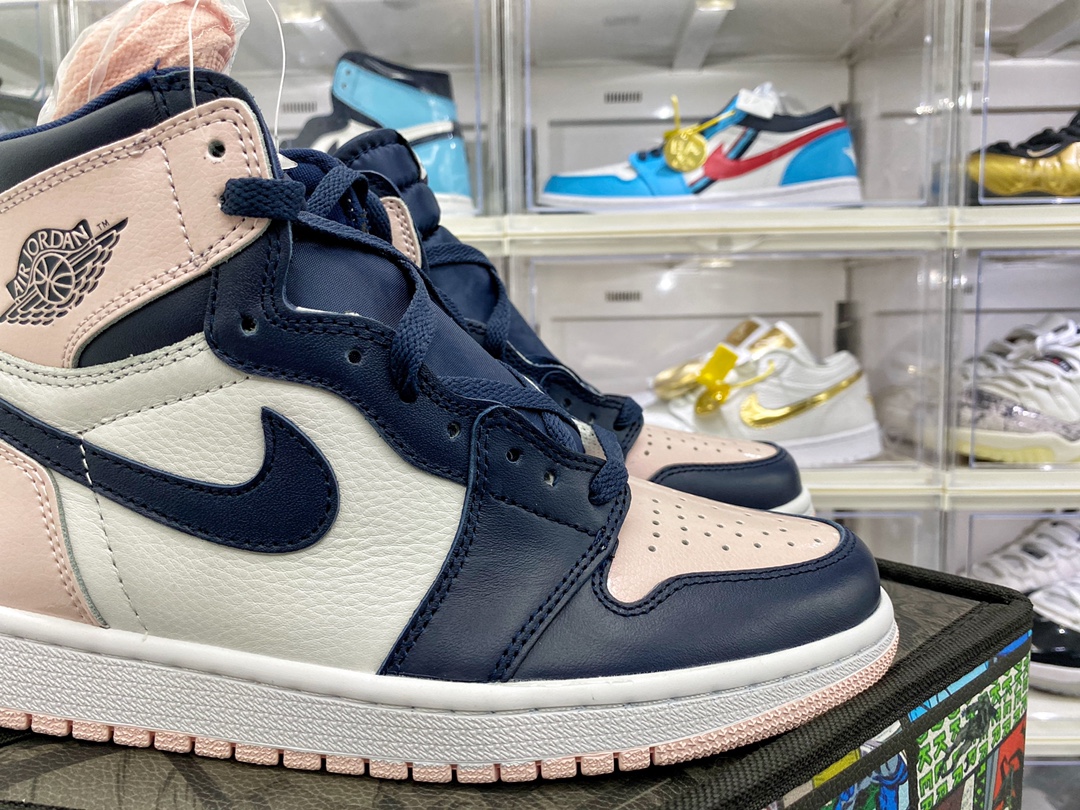 Jordan 1 Retro High OG Atmosphere (W) - vstockx