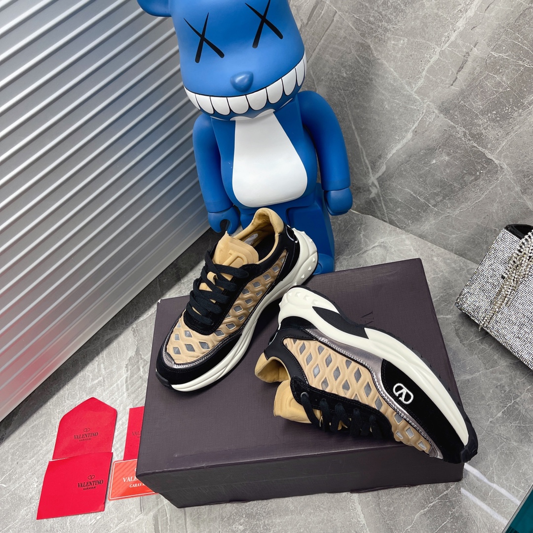 VALENTINO GARAVANI Ready Go Runner Sneaker 2 - vstockx