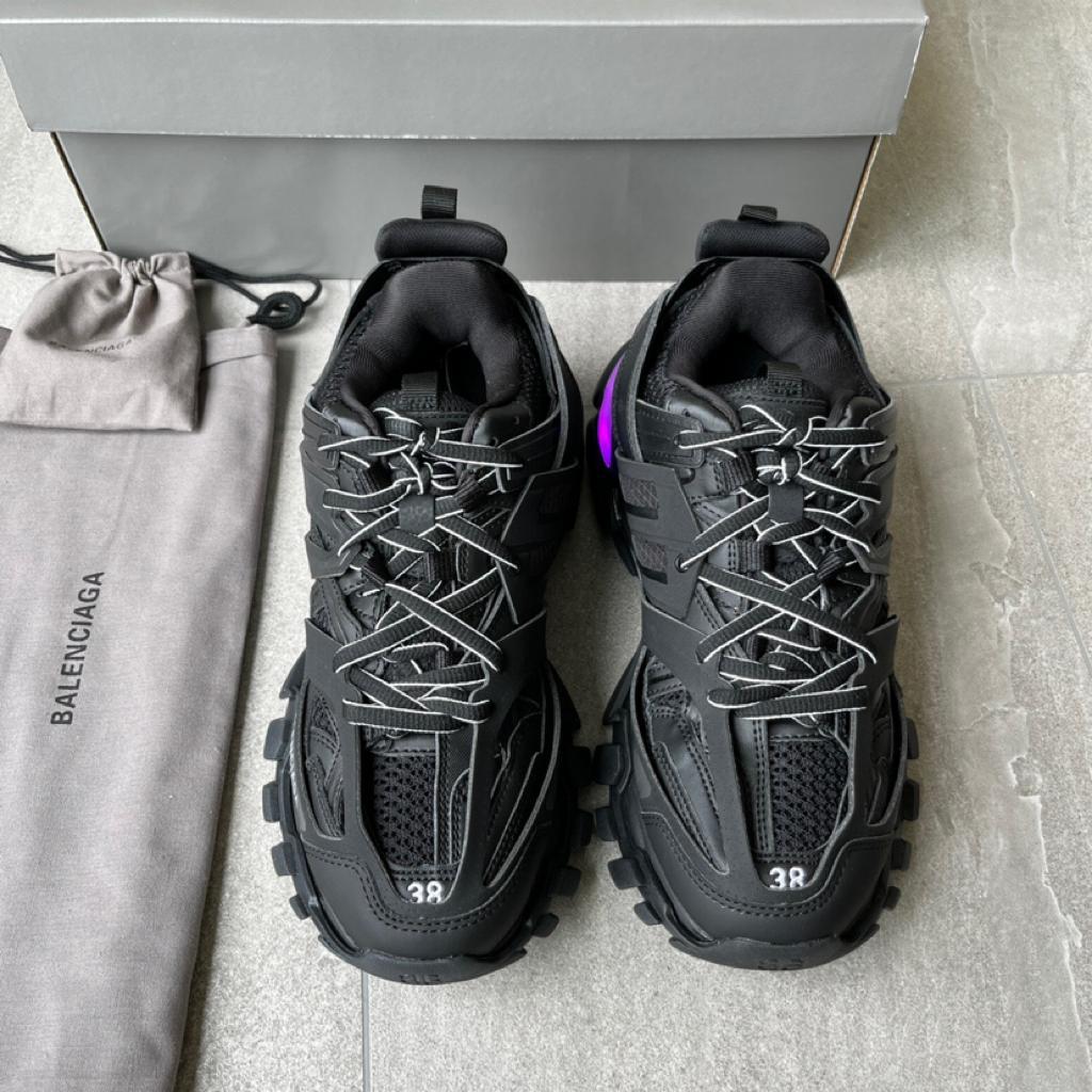 Balenciaga Track LED Black - vstockx