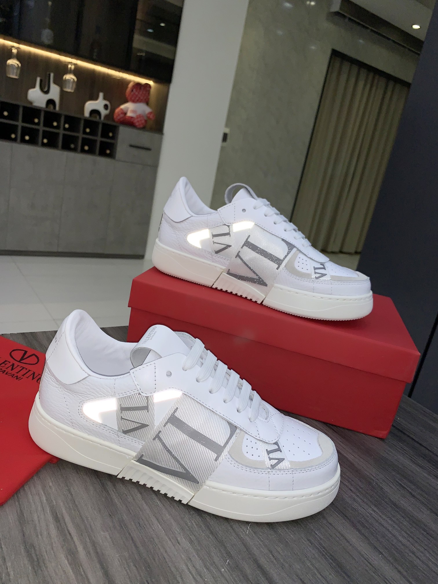 Valentino Garavani VL7N low-top sneakers 12 - vstockx