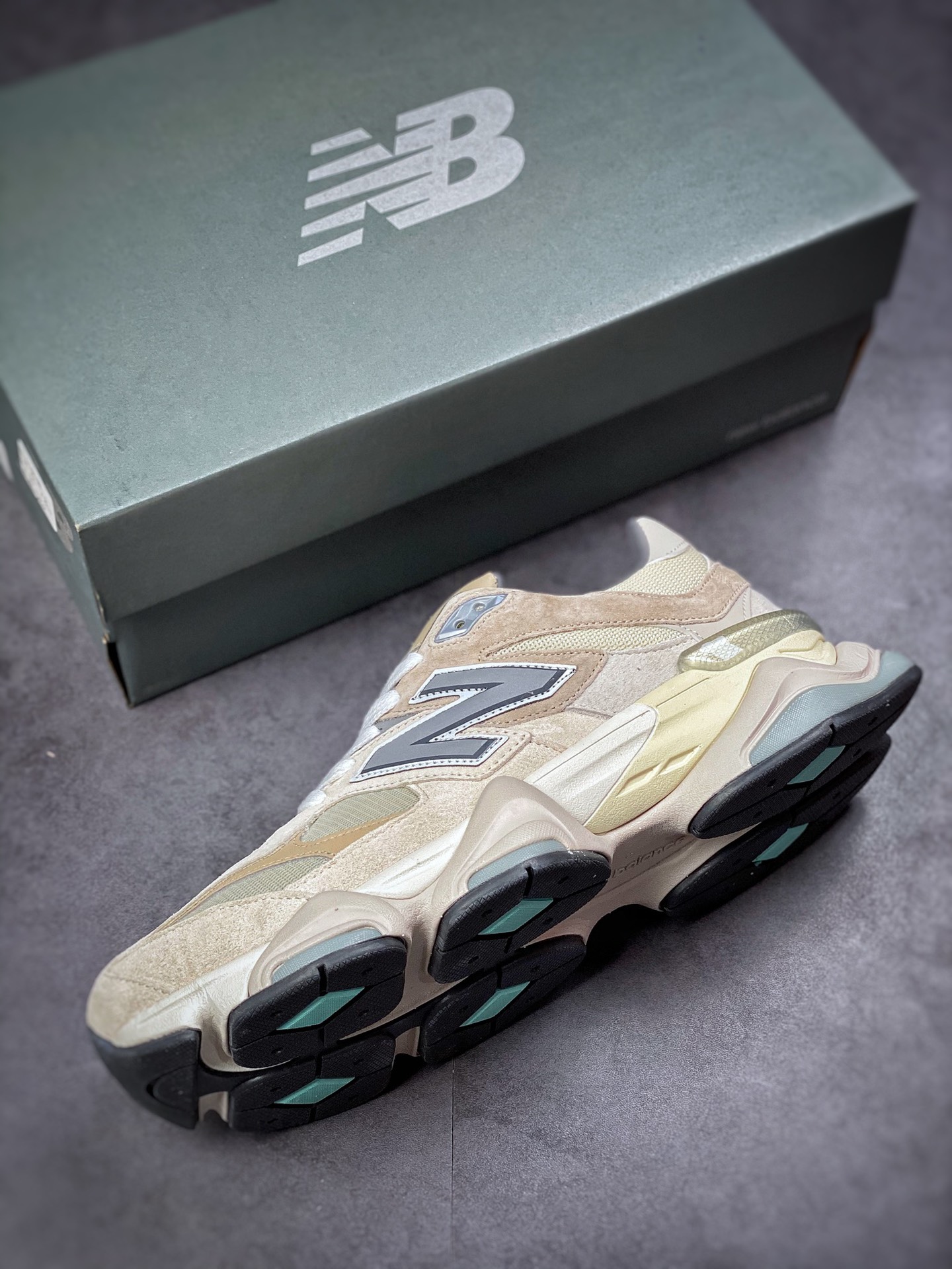 New Balance 9060 Sea Salt - vstockx