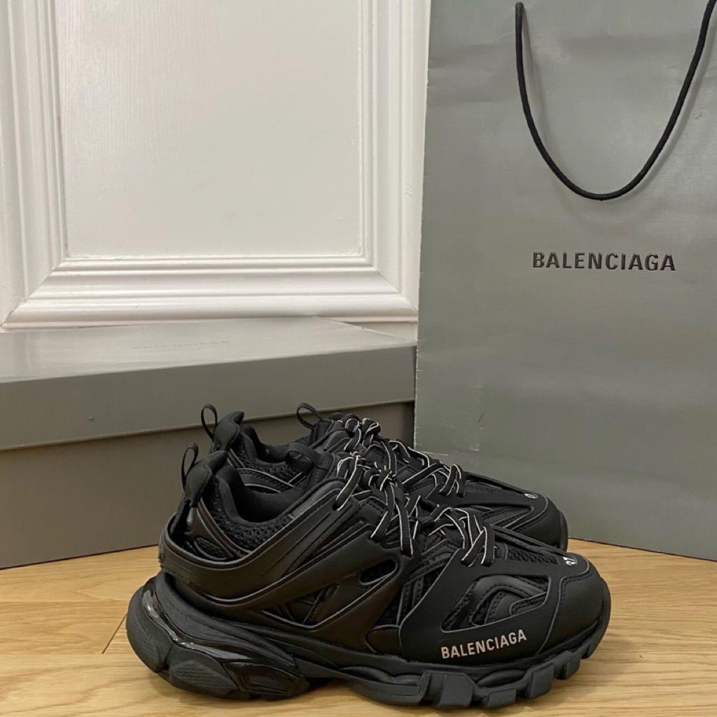 Balenciaga Track Black - vstockx