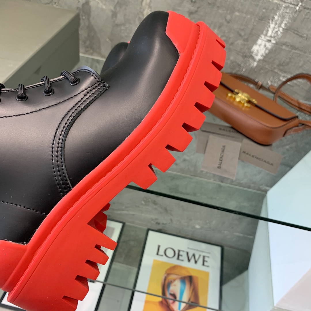 Balenciaga boot women 2 - vstockx