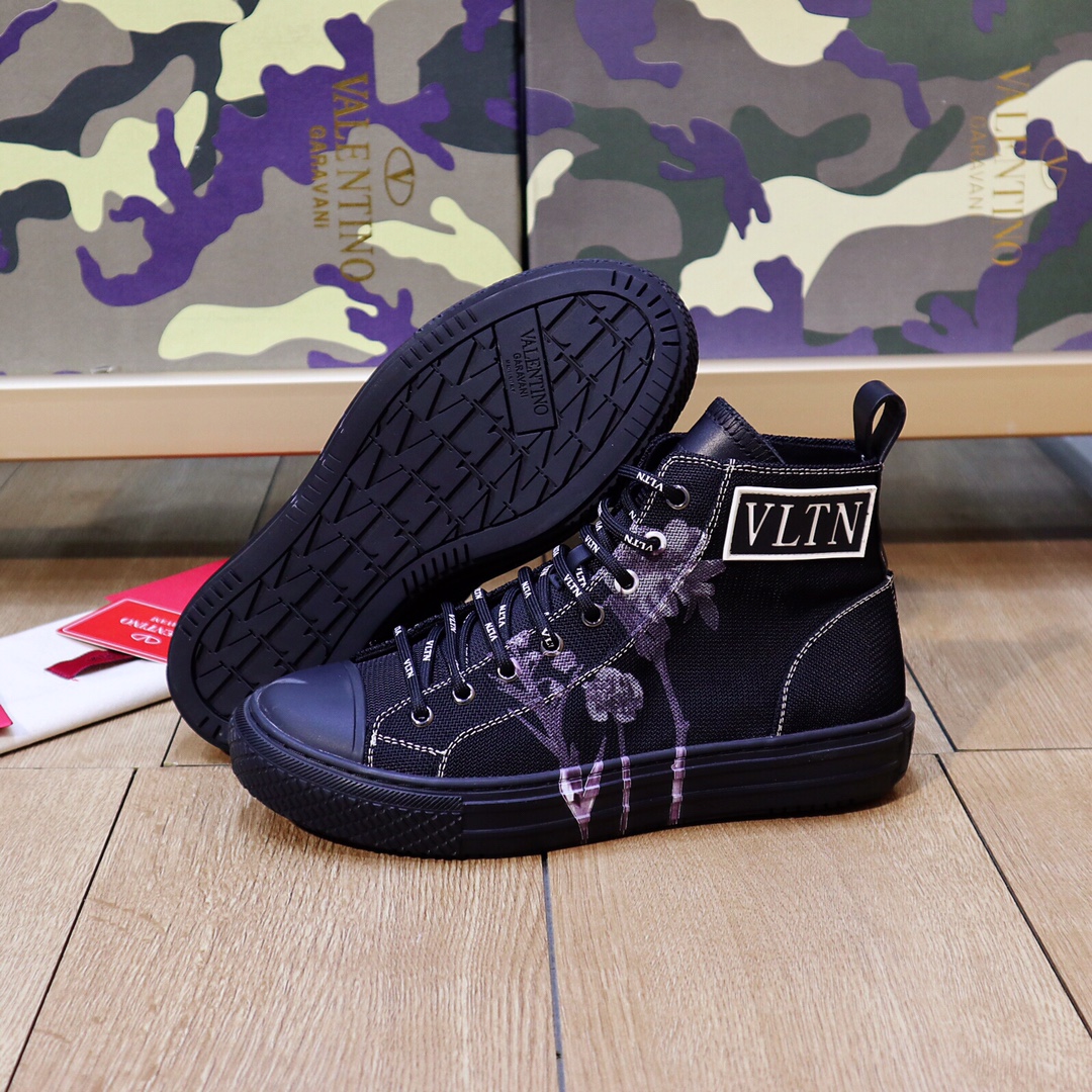 Valentino Garavani Giggies VLTN TIMES high-top sneakers 7 - vstockx