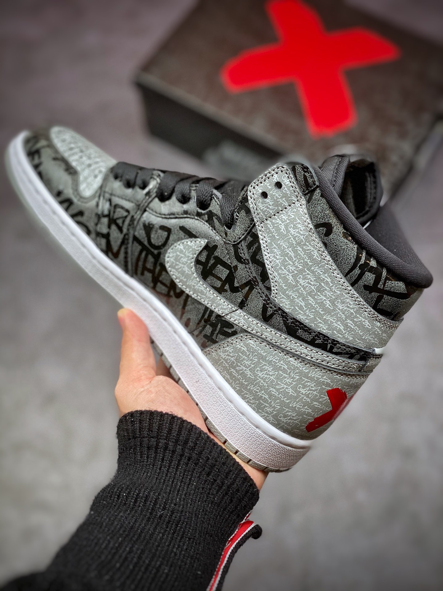 Jordan 1 Retro High OG Rebellionaire - vstockx