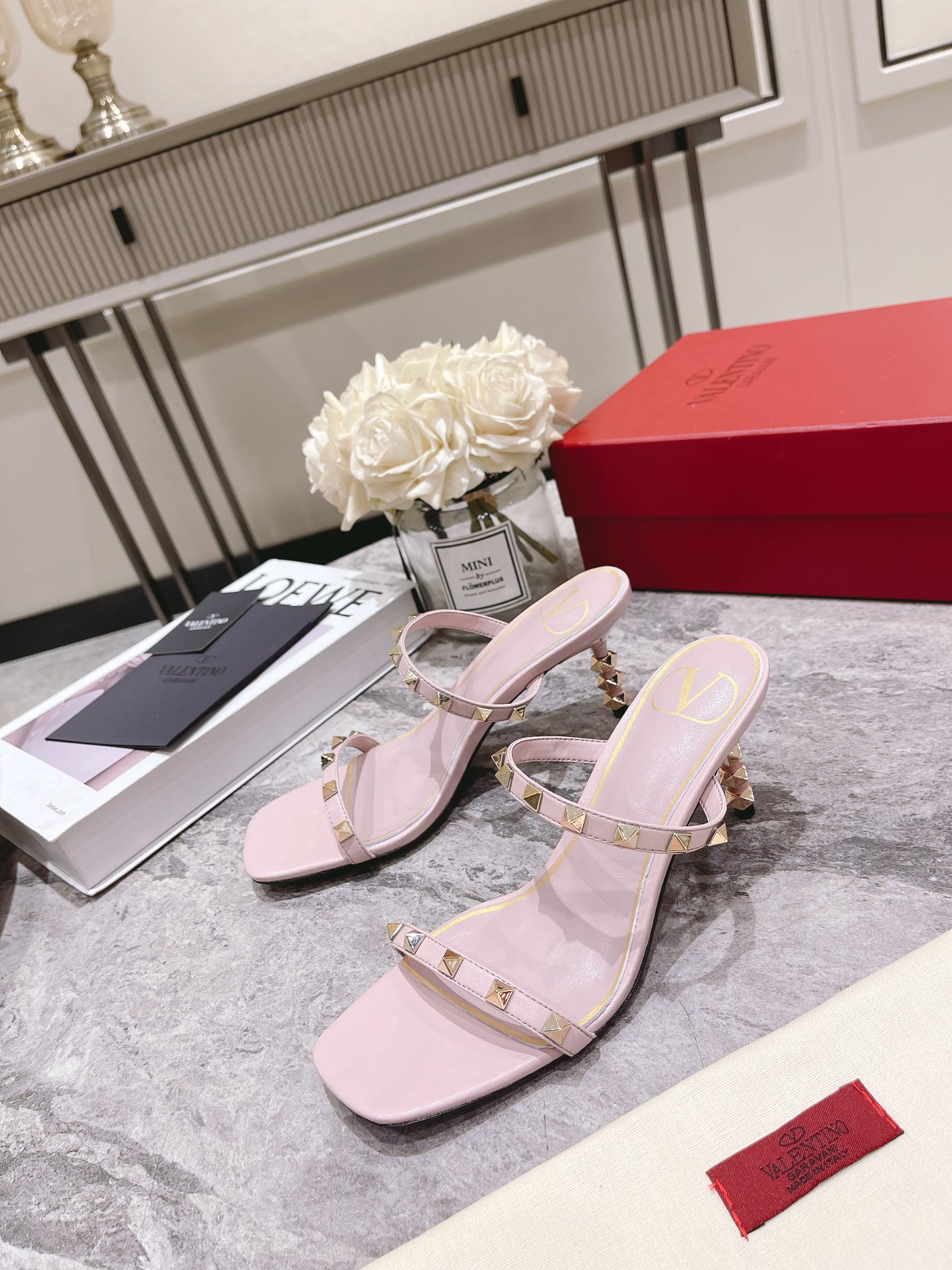 VALENTINO GARAVANI Rockstud WOMEN 3 - vstockx