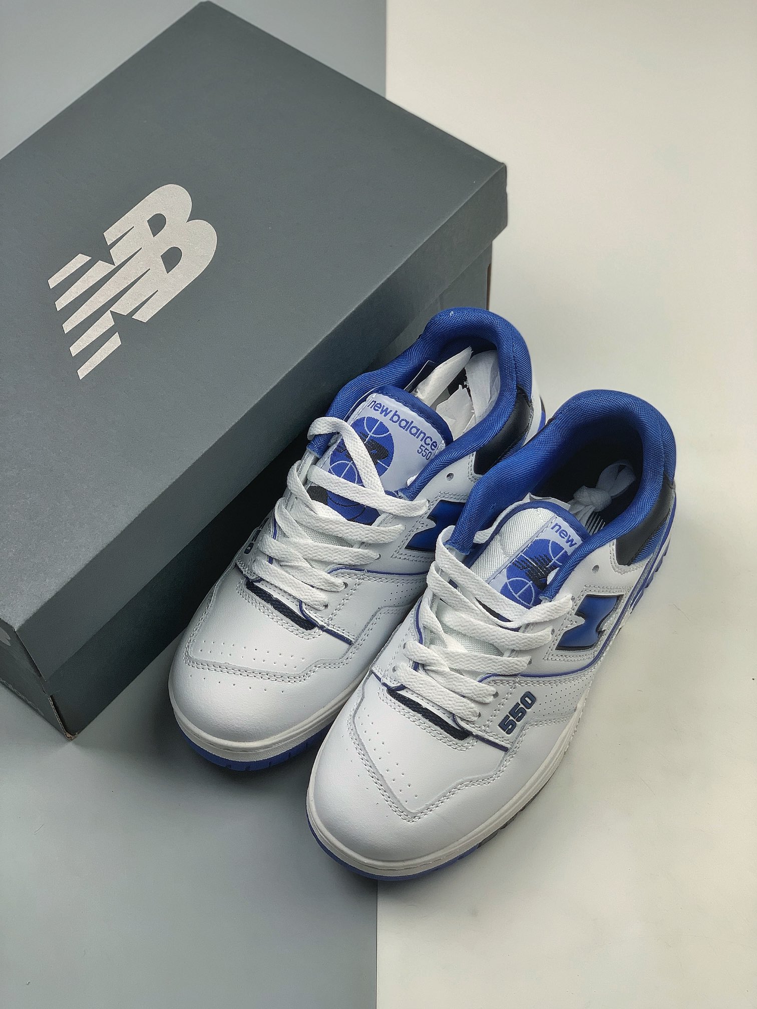 New Balance 550 White Blue - vstockx