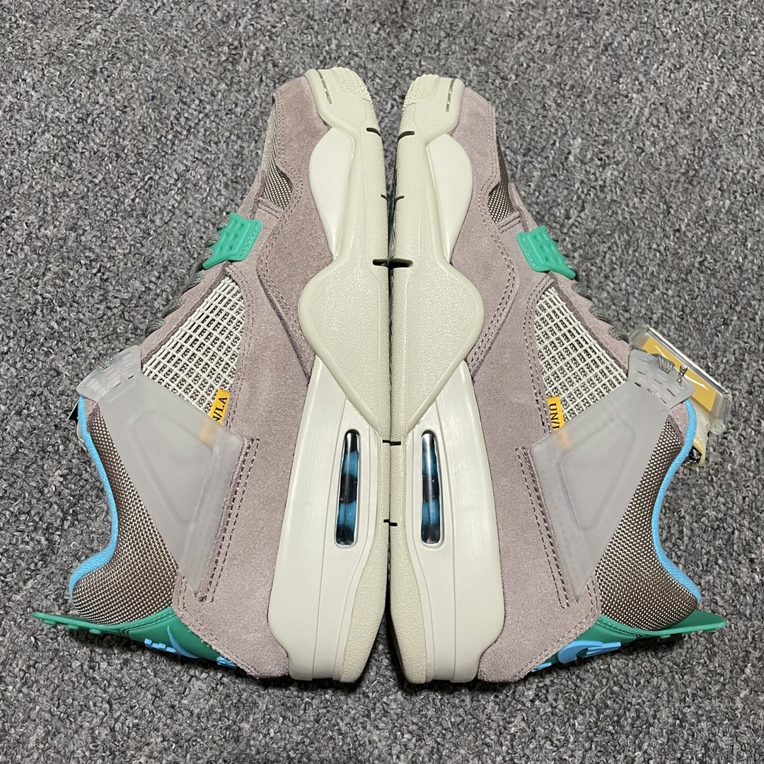 Jordan 4 Retro SP 30th Anniversary Union Taupe Haze - vstockx