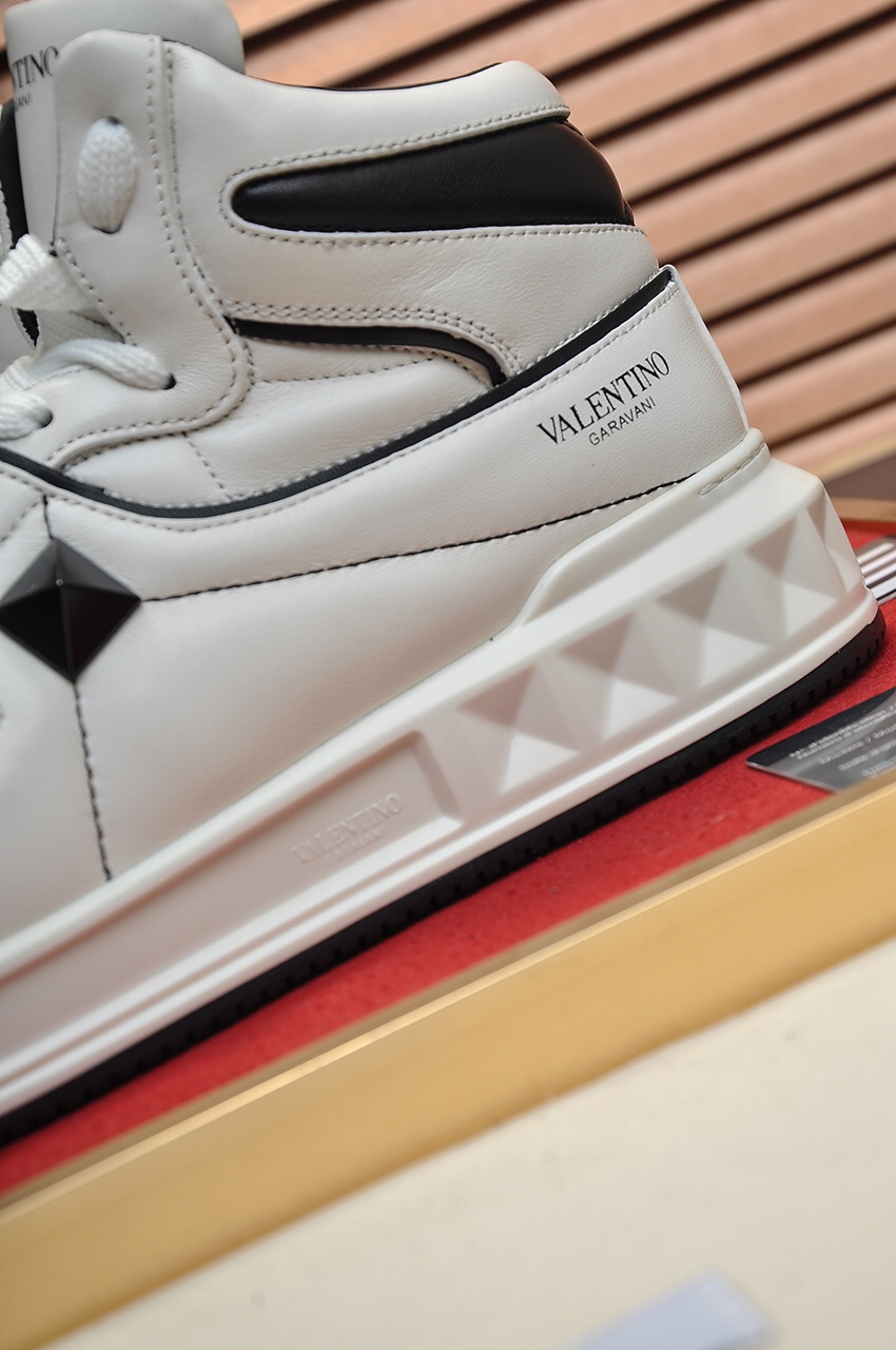 Valentino Garavani One Stud high-top sneakers 3 - vstockx