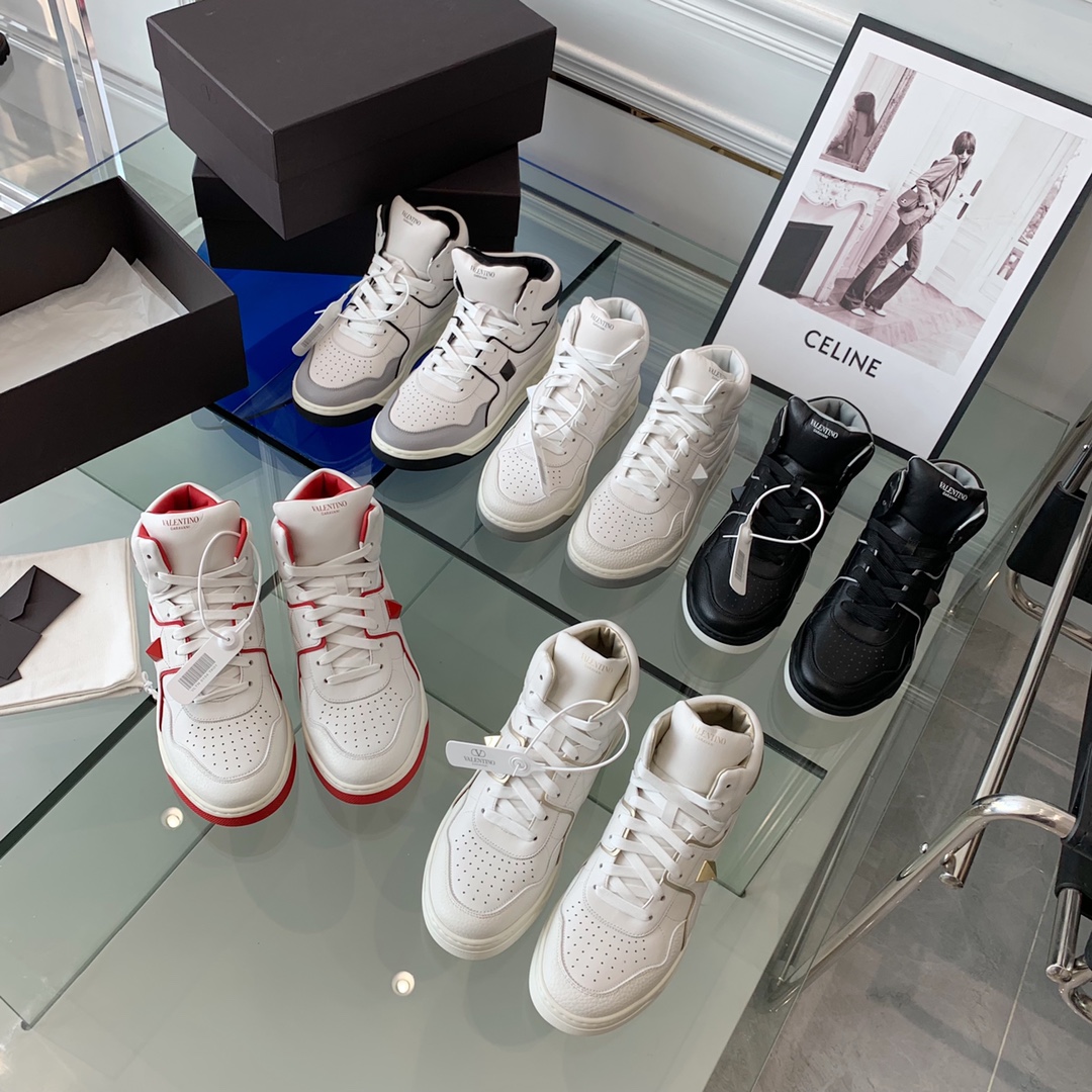 VALENTINO GARAVANI ONE STUD SNEAKER 6 - vstockx