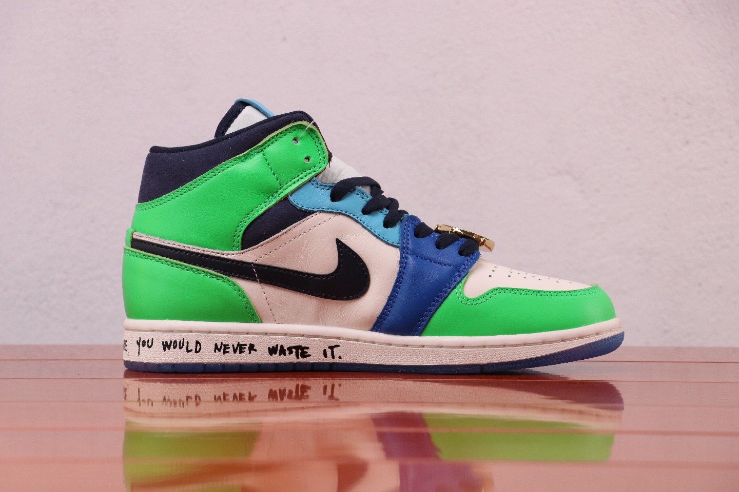 Jordan 1 Mid SE Fearless Melody Ehsani - vstockx