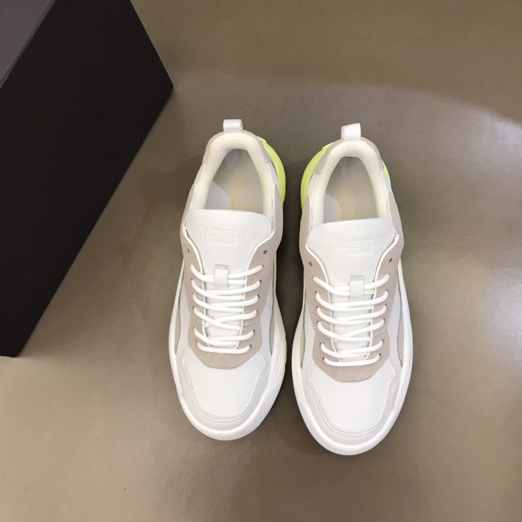 Valentino Garavani Gumboy low-top sneakers 4 - vstockx