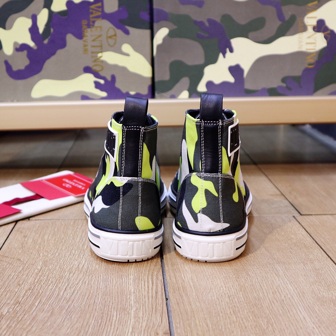 Valentino Garavani Giggies VLTN TIMES high-top sneakers 4 - vstockx