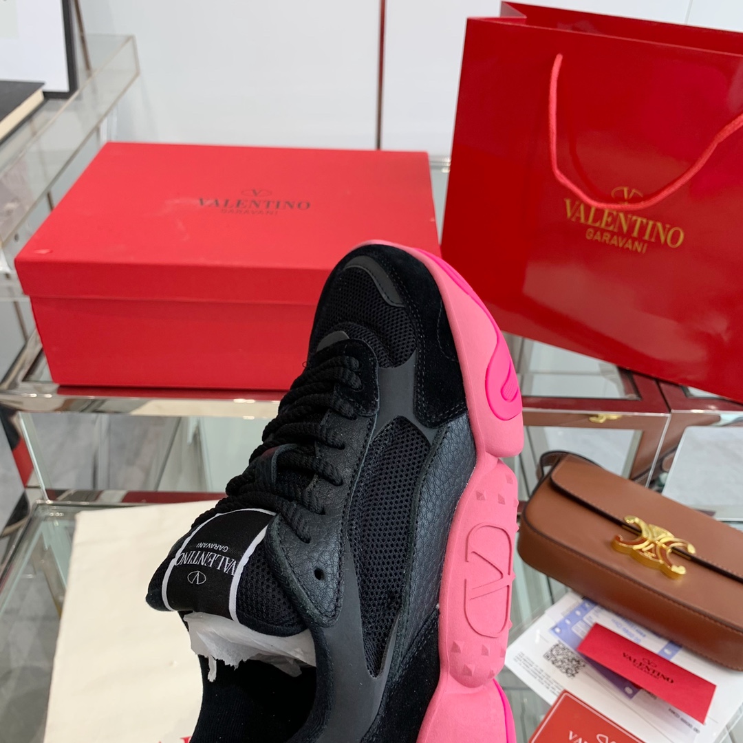 VALENTINO GARAVANI Bubbleback Sneaker 3 - vstockx