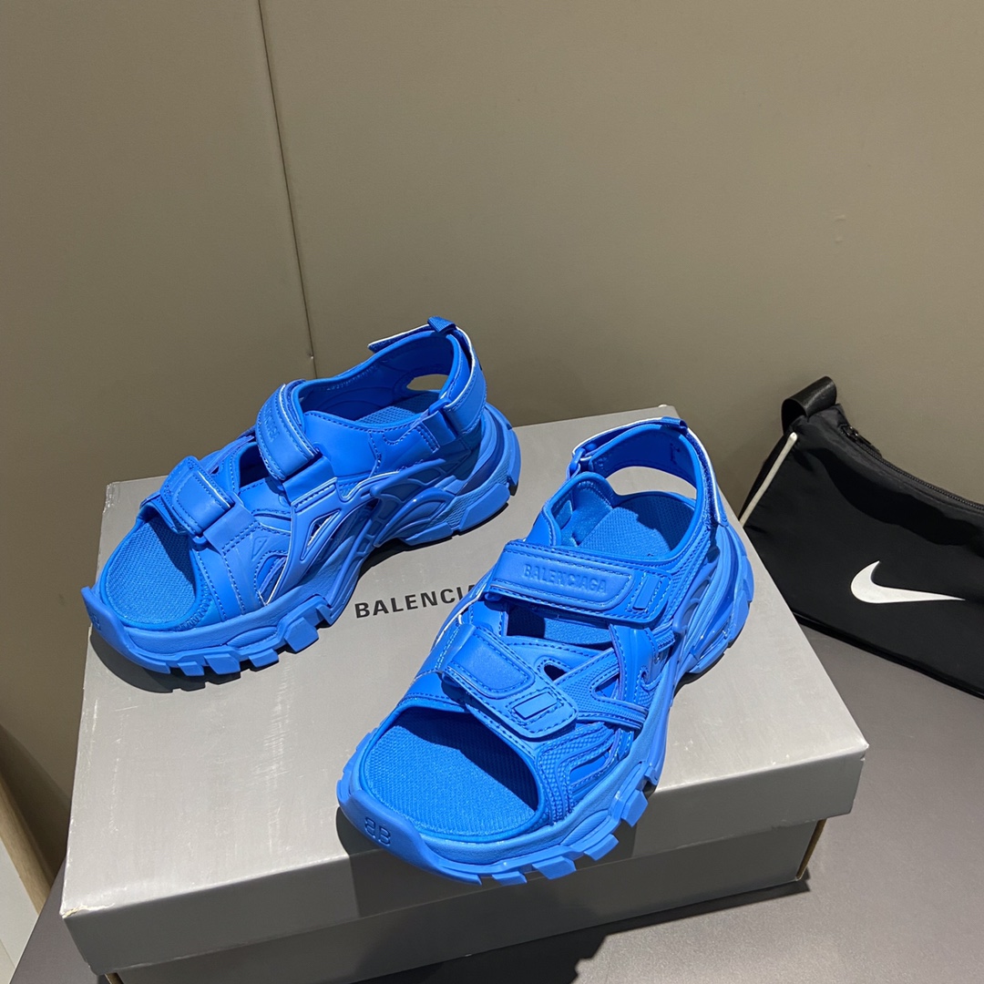 Balenciaga women 7 - vstockx
