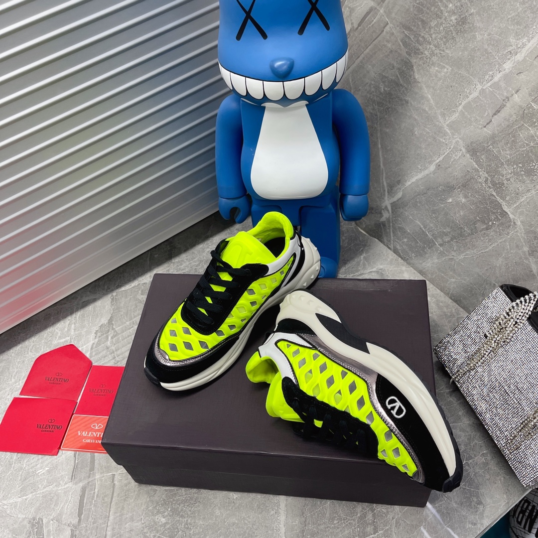 VALENTINO GARAVANI Ready Go Runner Sneaker 2 - vstockx