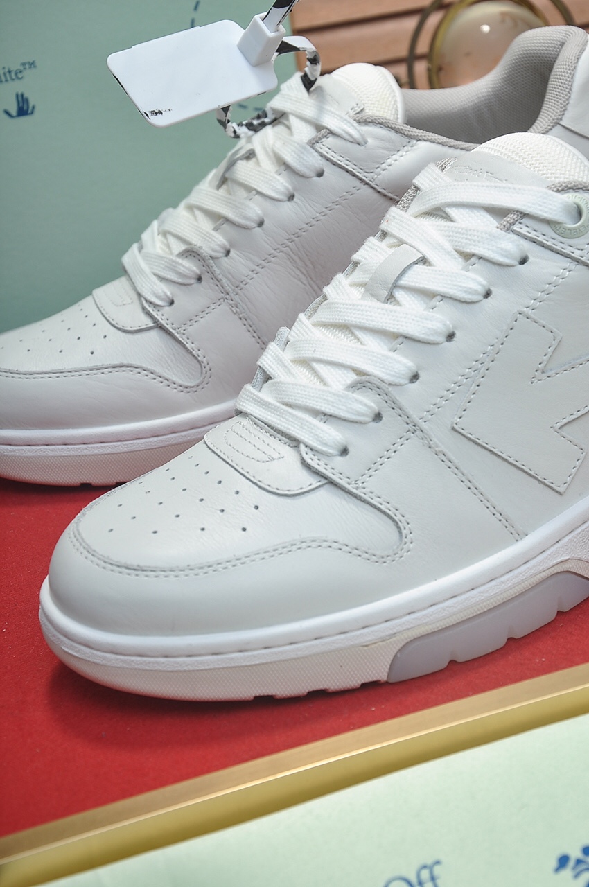 OFF-WHITE Out Of Office OOO Low Tops Triple White - vstockx