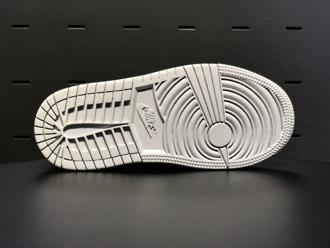 Kids jordan 1 high shoes 2 - vstockx