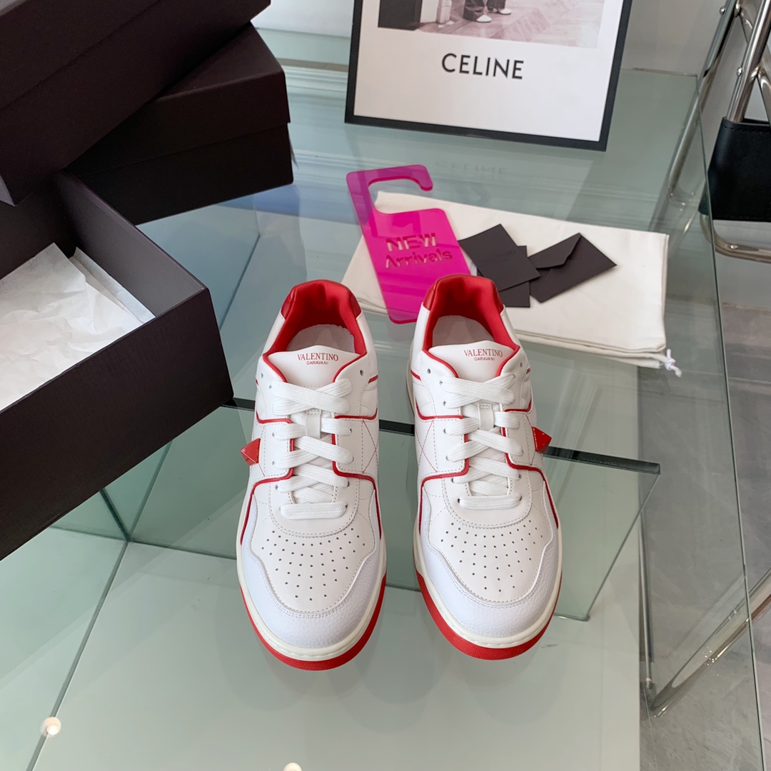 VALENTINO GARAVANI ONE STUD SNEAKER 5 - vstockx