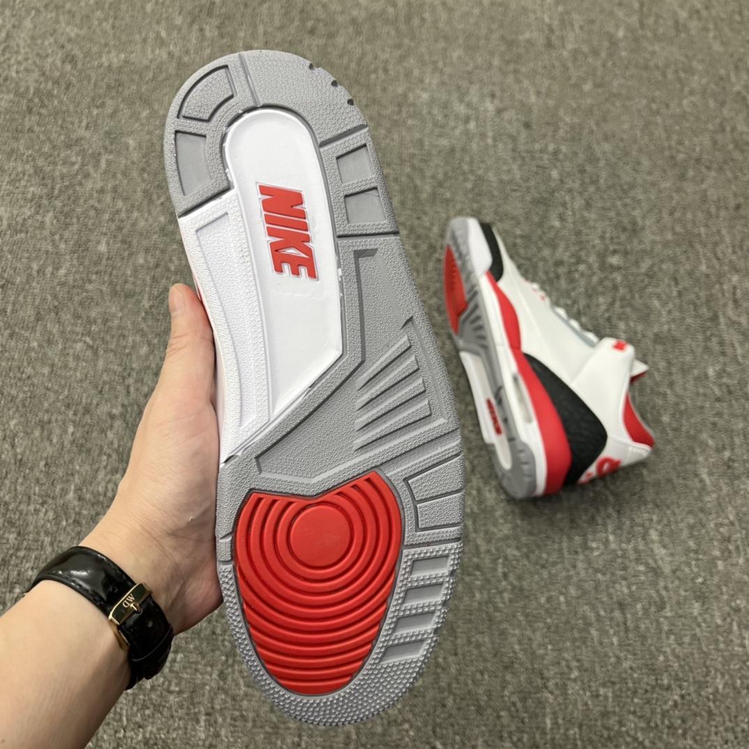 Jordan 3 Retro Fire Red (2022) - vstockx