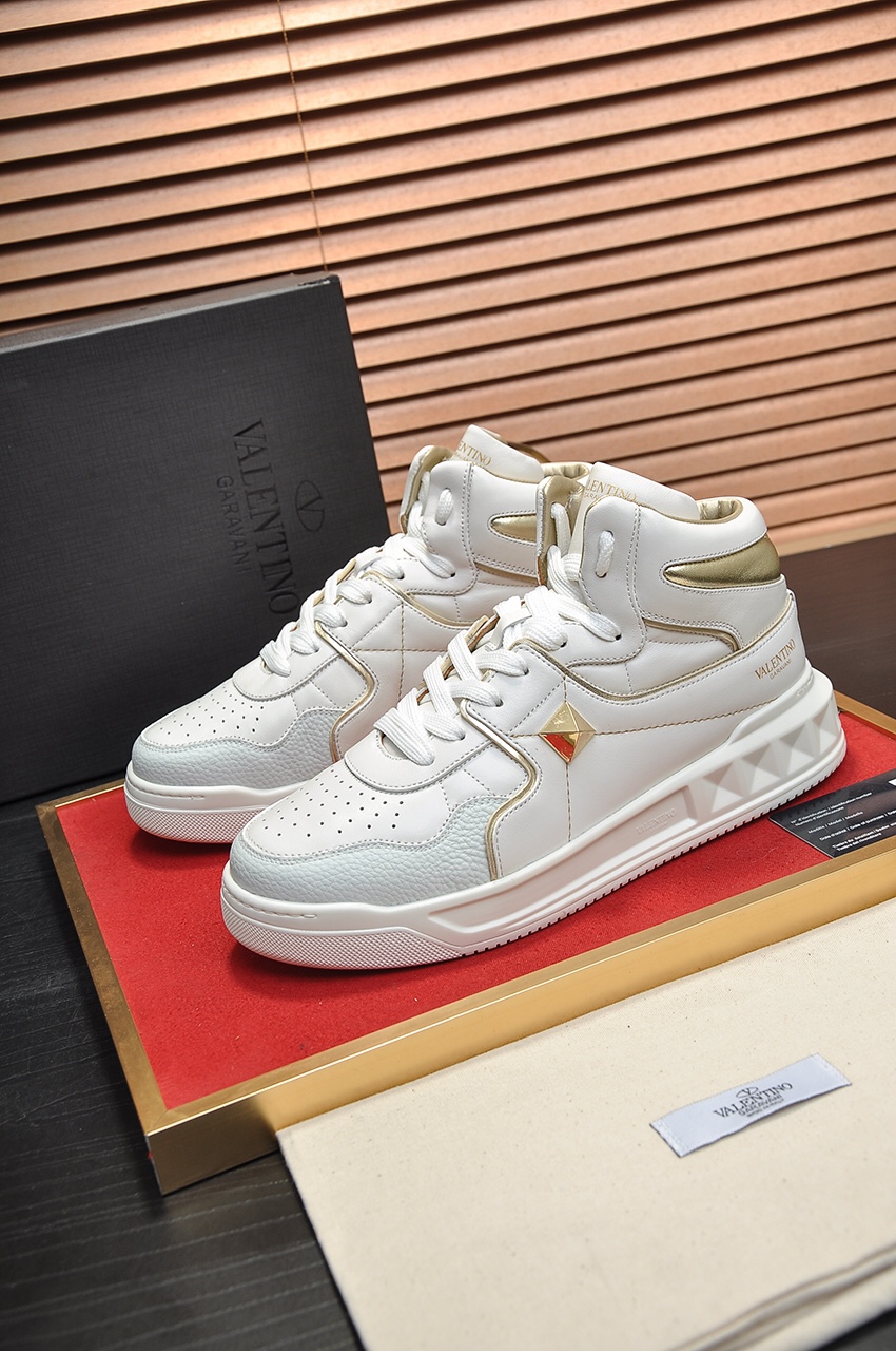 Valentino Garavani One Stud high-top sneakers 4 - vstockx