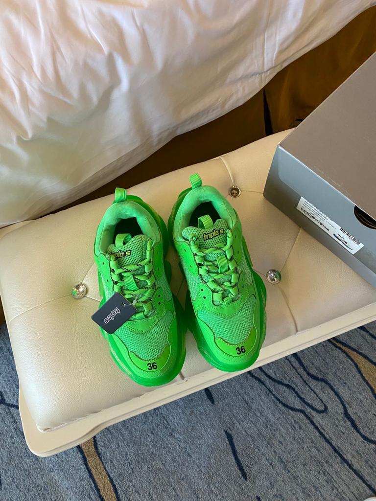 Balenciaga Triple S Neon Green Clear Sole - vstockx