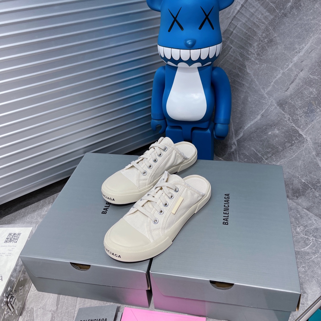 Balenciaga Paris Sneaker 2 - vstockx