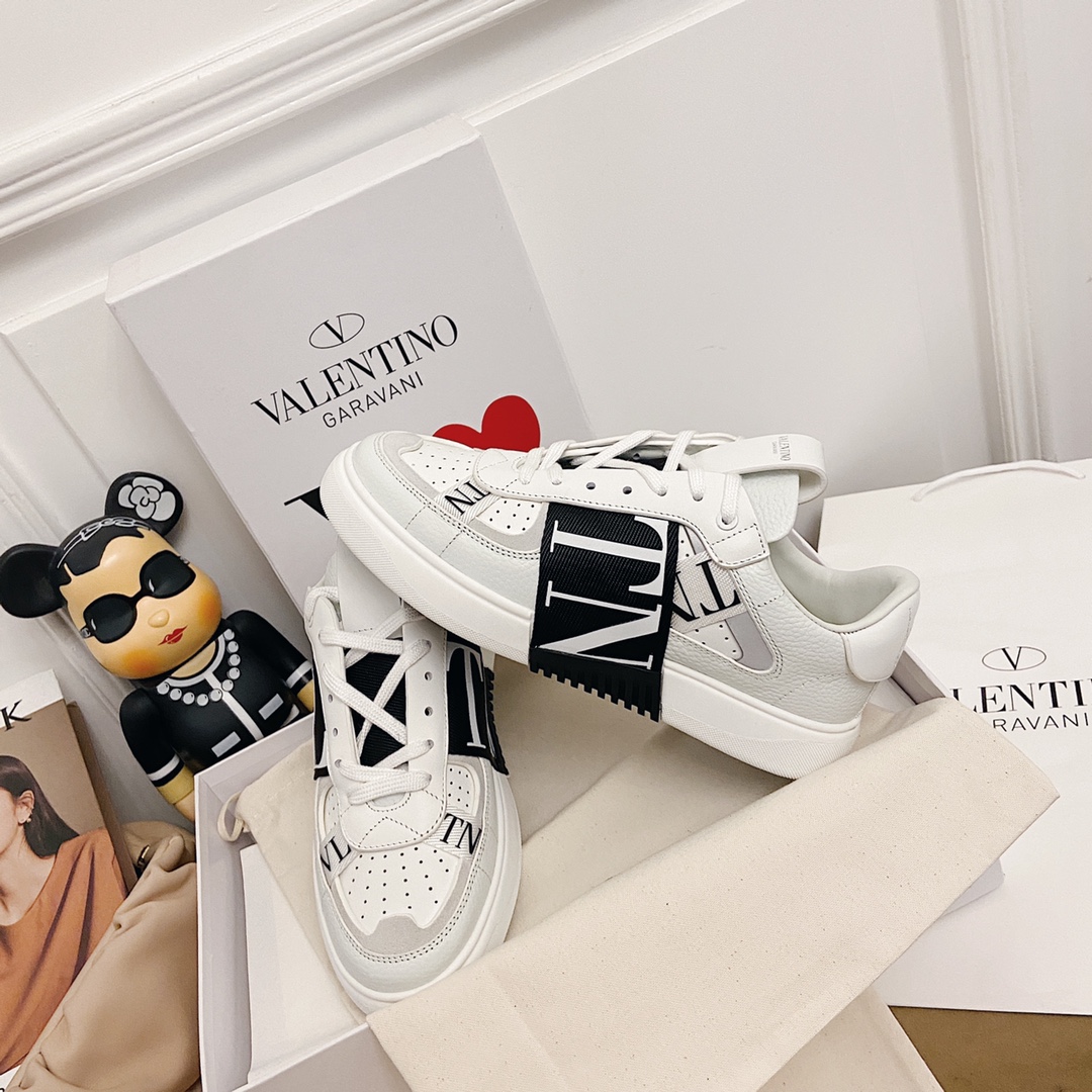 VALENTINO GARAVANI VL7N WOMEN Sneaker 4 - vstockx