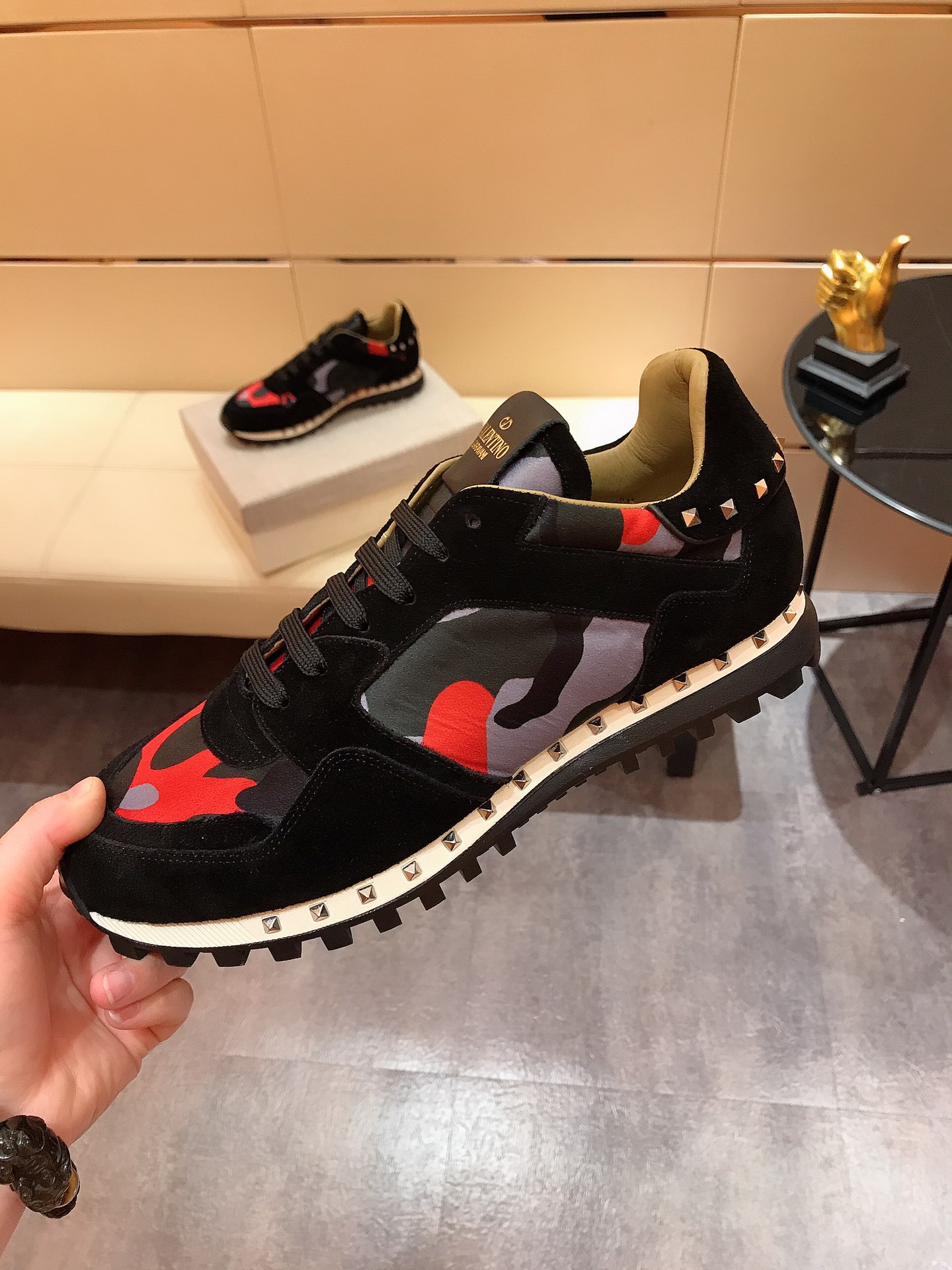 Valentino Garavani Rockrunner camouflage-print sneakers 22 - vstockx