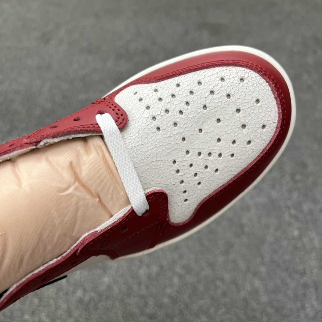 Jordan 1 Retro High OG Chicago Lost and Found - vstockx