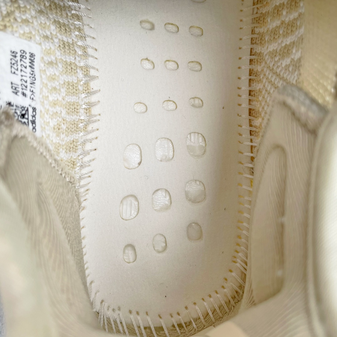 Kids yeezy 350 shoes 1 - vstockx