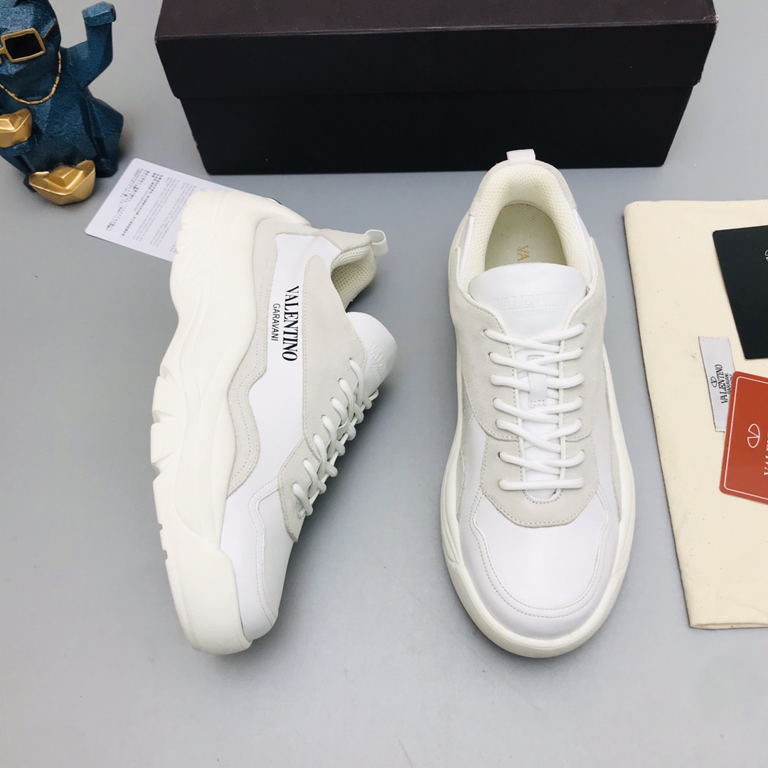 Valentino Garavani Gumboy low-top sneakers 23 - vstockx