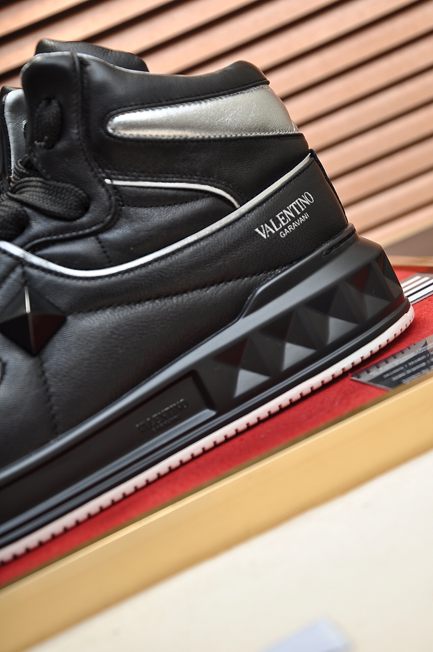 Valentino Garavani One Stud high-top sneakers 1 - vstockx