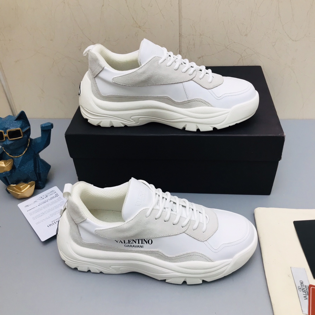 Valentino Garavani Gumboy low-top sneakers 23 - vstockx