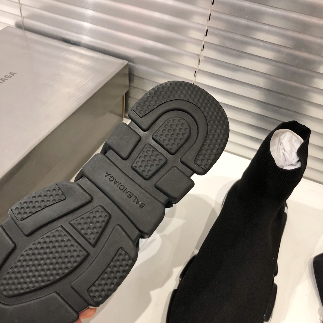 Balenciaga Speed Graffiti Trainers Black - vstockx