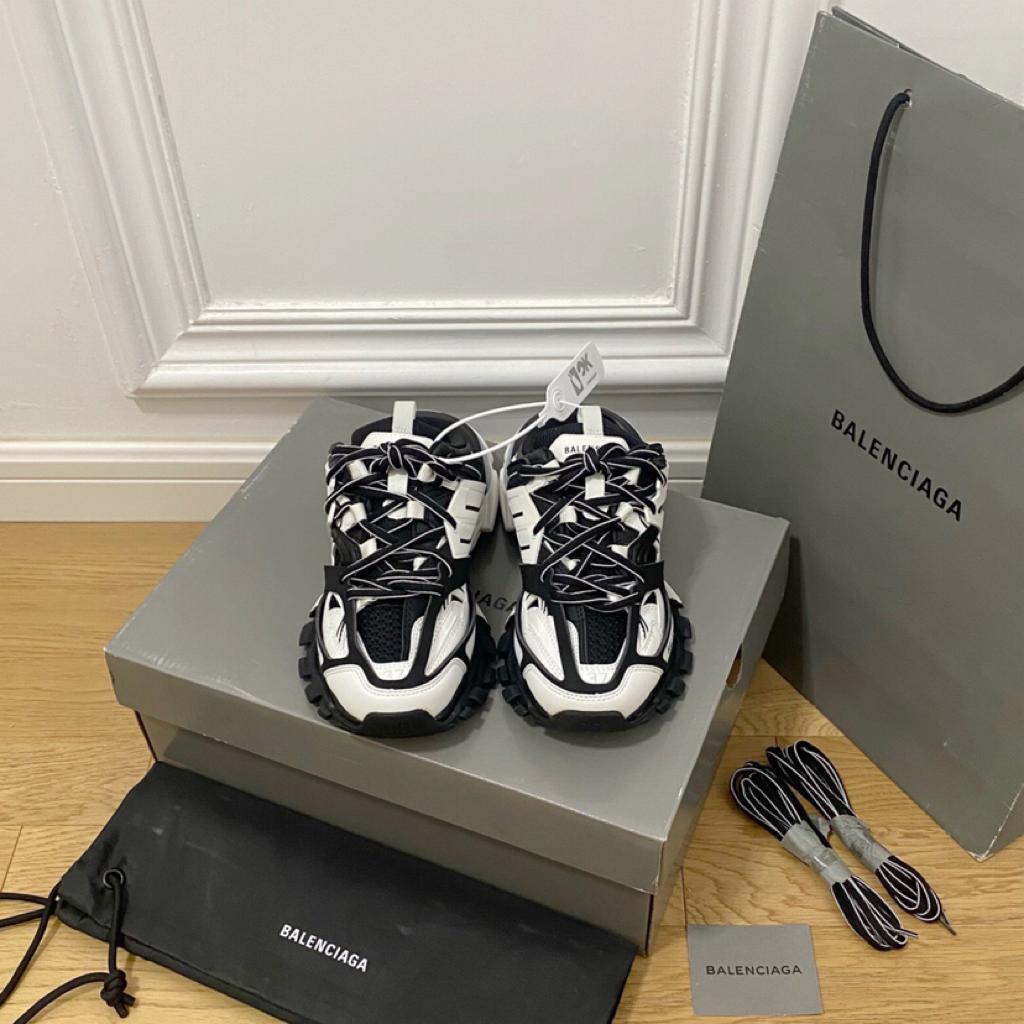 Balenciaga Track Mule Black White - vstockx