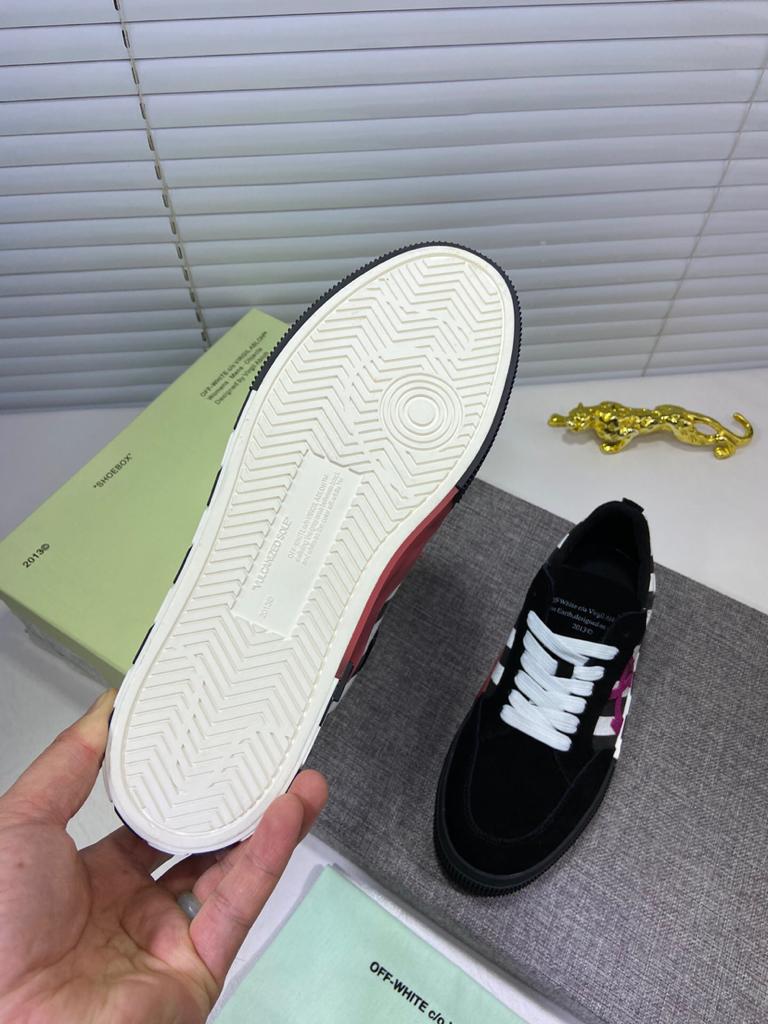 OFF-WHITE Vulc Low Stripe Violet SS20 - vstockx